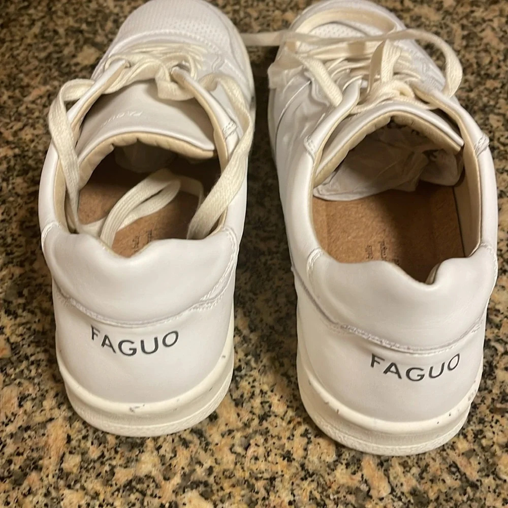 Like new size 10 usa - Picture 2 of 6